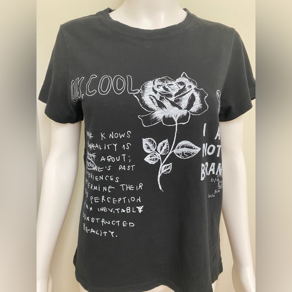 Elliott Lauren Black Graphic Tee